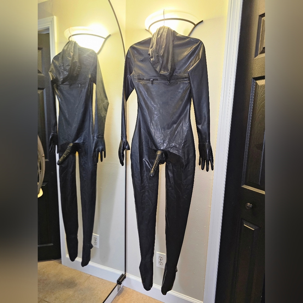 100% Real Latex Full Catsuit with Sleeve
